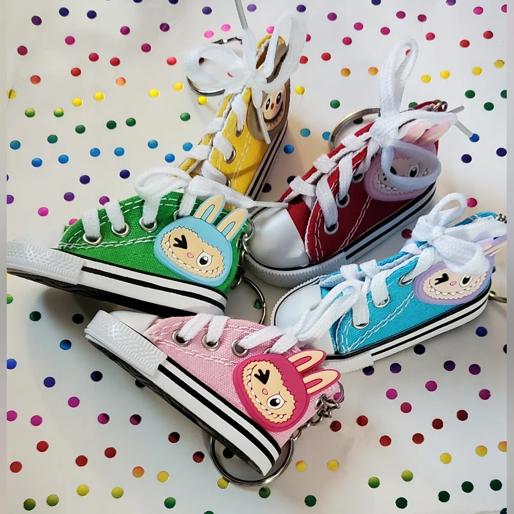 Shoe Sneaker Keychains, Bagcharm-NEW-ONE For $15💥💥💥 - Picture 5 of 6